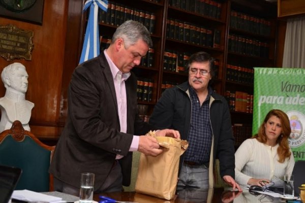 Abren licitación pública de obras para los barrios Santa Teresita y Unidos