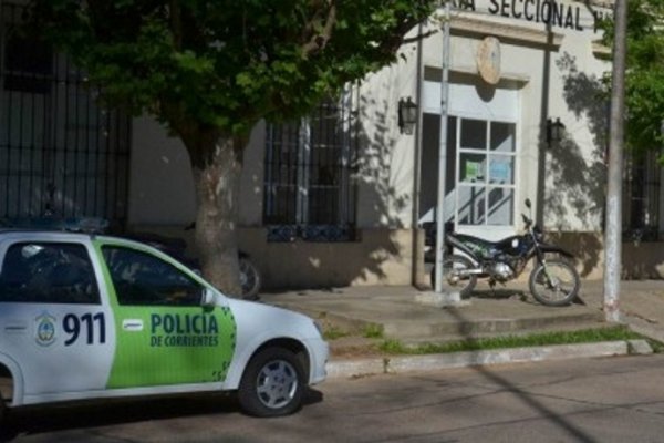 Detenidos por violar a hombre insano y filmarlo con un celular