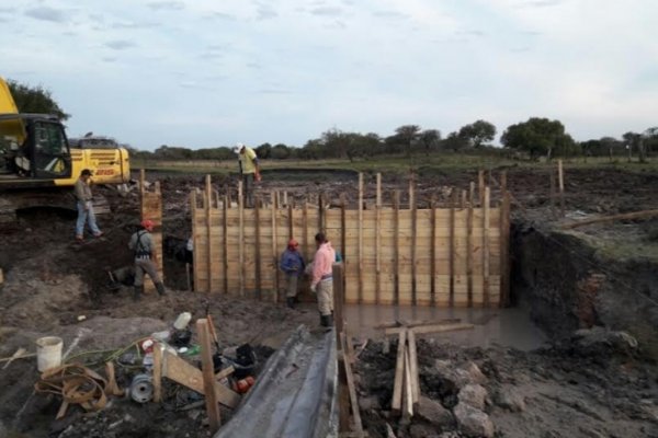 Avanza la obra hídrica sobre el Arroyo Sauce