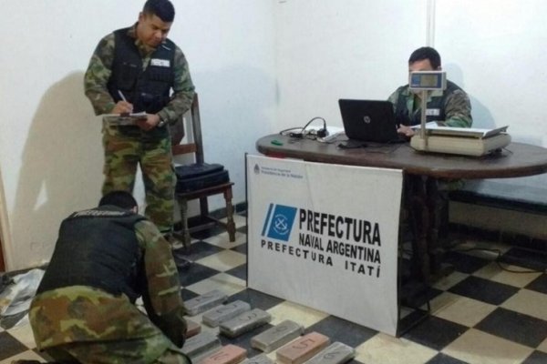 Itatí: Prefectura secuestró más de 300 kilos de marihuana a dos cuadras de la Basílica