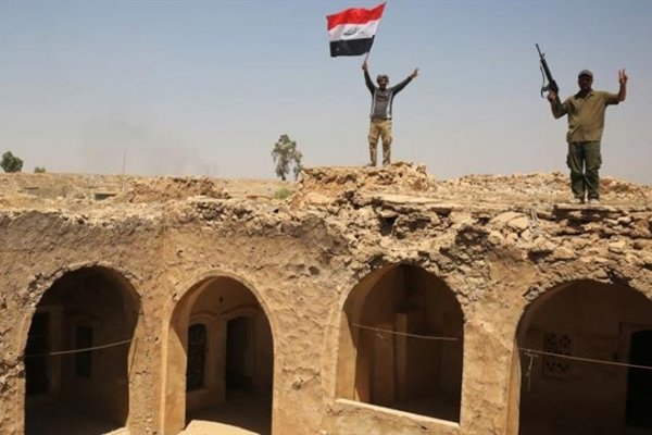 Irak expulsó al Estado Islámico de otro de sus bastiones y continúa la ofensiva