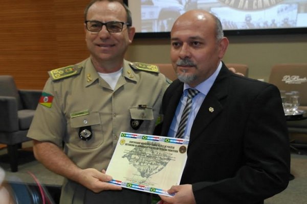 Policías de Corrientes participaron de un encuentro de Seguridad Pública en la Frontera en Brasil