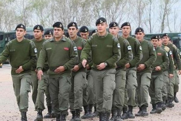 Se conocen las fechas de cierre de inscripción y de exámenes a cadetes de Gendarmería