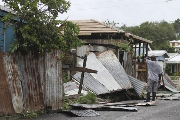 El huracán Irma alcanza los Cayos de Florida