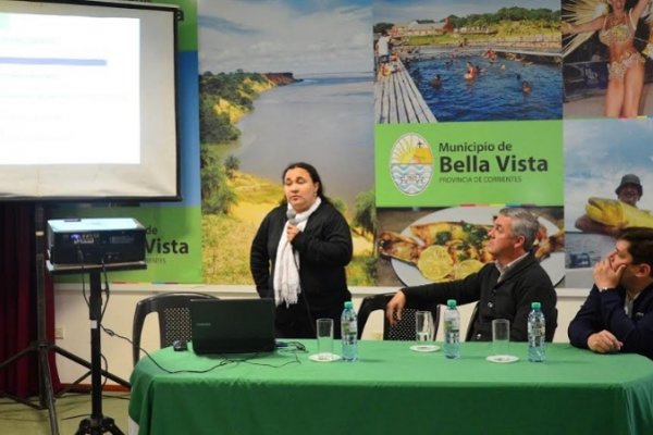 Chavez presentó el PROMEBA