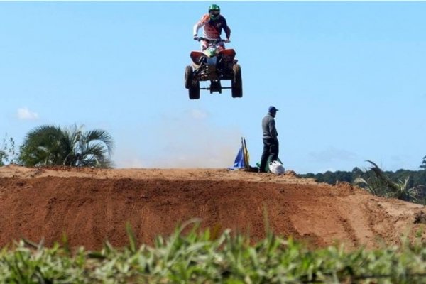 Este fin de semana, MX Correntino en Santa Rosa