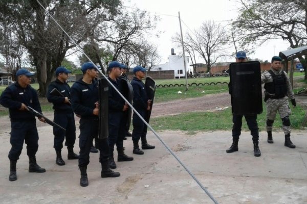 Corrientes: Capacitación a los cadetes de la Escuela de Policía