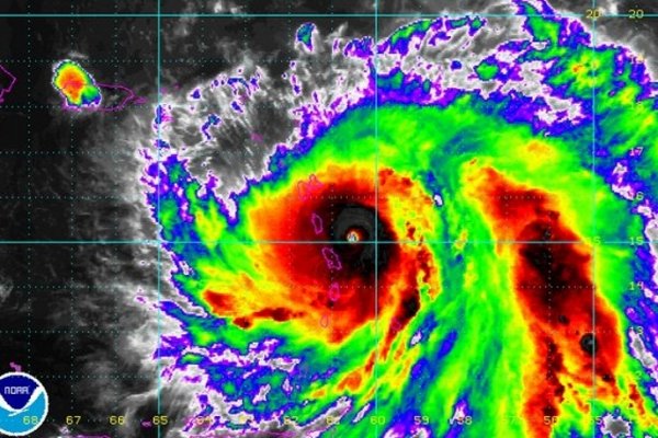 El huracán María arrasó Dominica y se dirige a Islas Vírgenes y a Puerto Rico