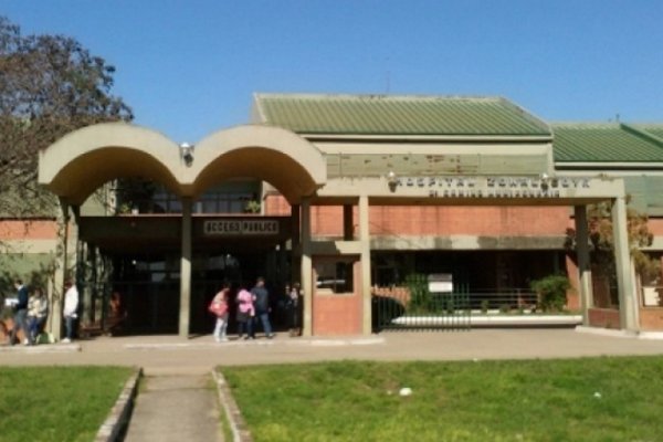 Un médico va a juicio oral por la muerte de una paciente