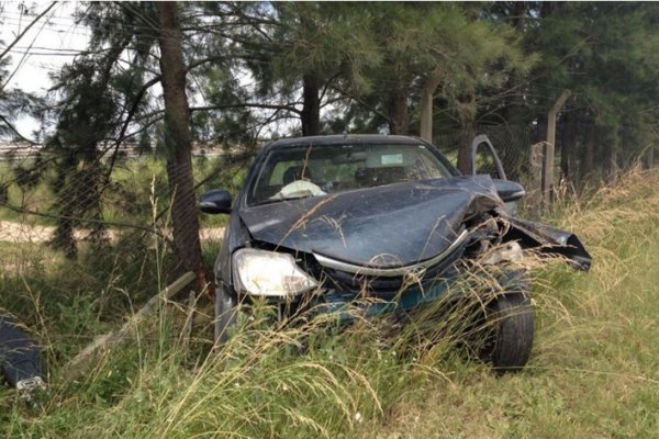 Nena grave tras despiste de un auto en la zona de San Cosme