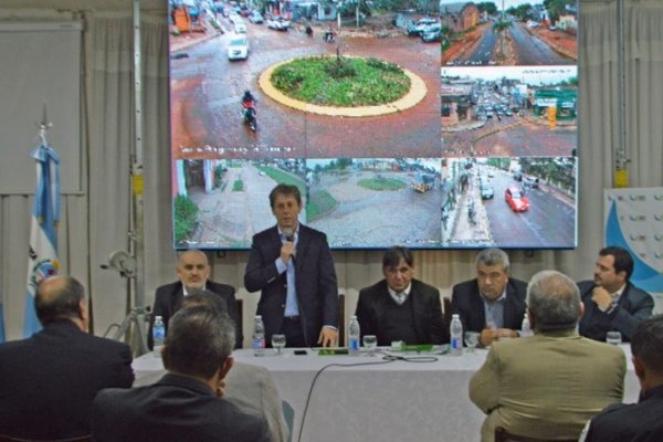 Firma de convenios e inauguración de nuevas instalaciones de la Sala de Monitoreo