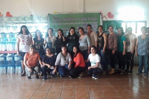 Entregaron equipos de Agua Potable en Esquina y Villa Olivari