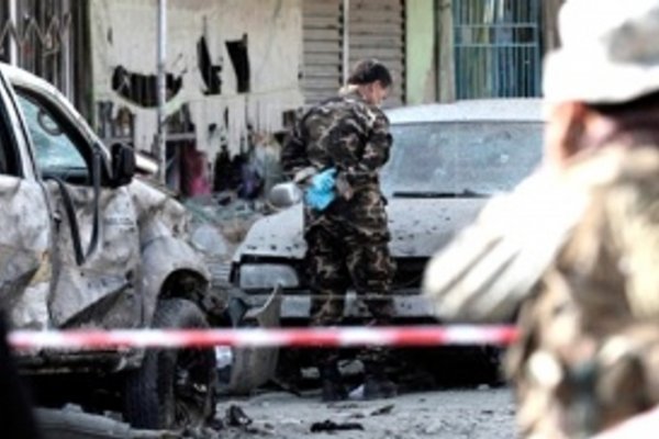 Un atacante suicida se detonó al momento de ser detenido y mató a cinco policías en Kabul