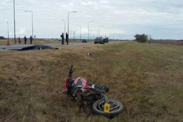 Motociclista falleció tras colisionar contra un auto en el acceso a Santa Lucía