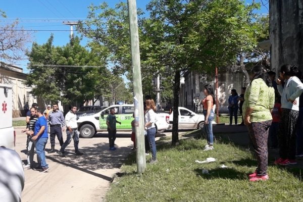 Hospitalizaron a dos motociclistas al protagonizar un accidente