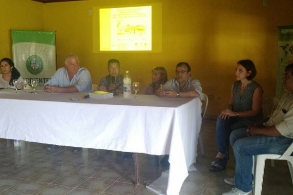 Se realizó charla informativa sobre el programa Pueblos Auténticos