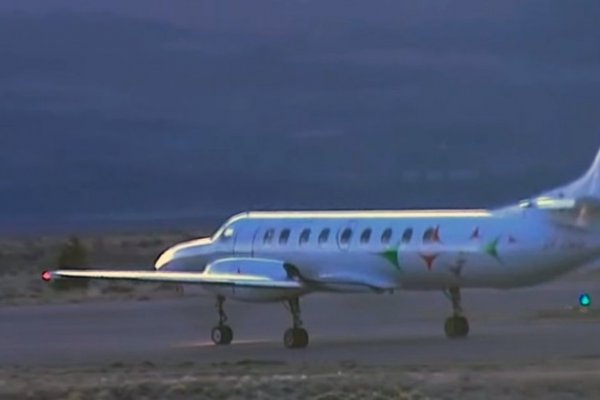 Partió de Esquel a Buenos Aires el avión con el cuerpo hallado el martes en el río Chubut