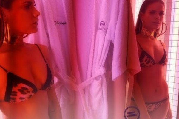Cabinas Solares y de Colageno, en el Salón & Spa de Sandra Espínola