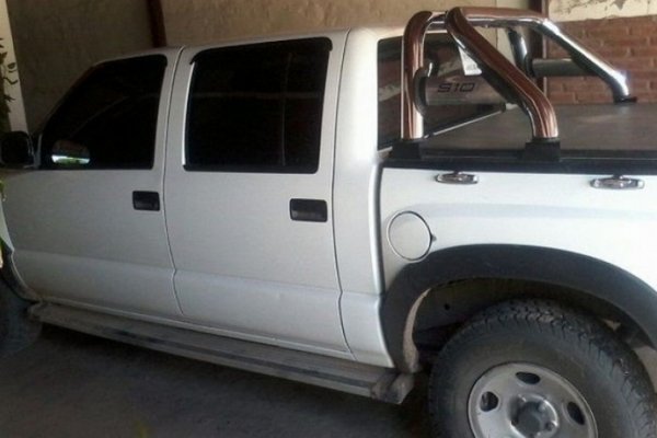 Robaron una camioneta en Sáenz Peña