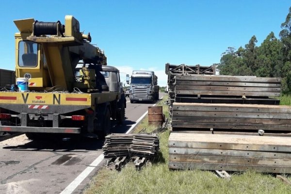 Llegó más estructura para instalar los puentes Bailey en el Arroyo Guazú