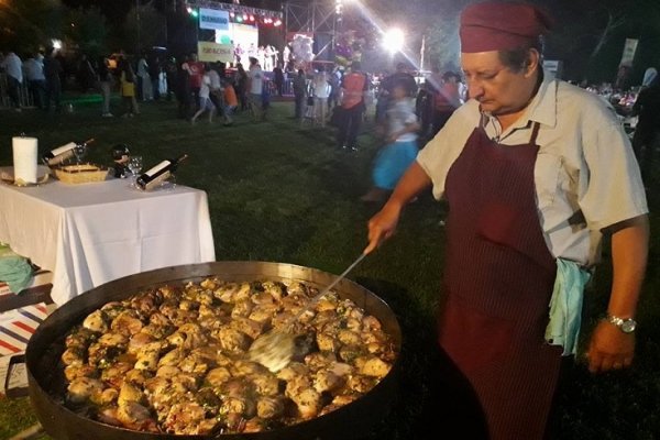 Riachuelo vivió a pleno su XVII Fiesta del guiso de arroz