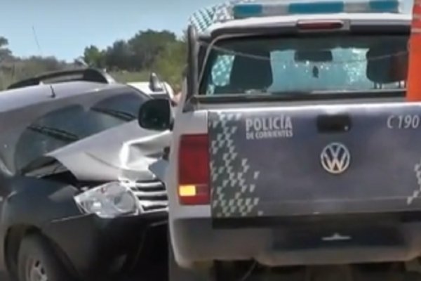 Dos heridos tras choque entre un patrullero y un automóvil
