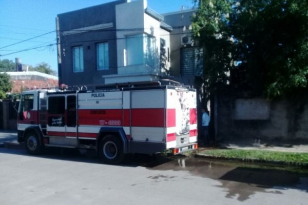 Discutió con su mujer y prendió fuego la casa
