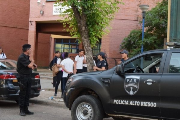 Colegio Ferré: Piden que no reduzcan los controles policiales