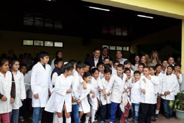 Inauguraron refacciones en dos Escuelas de Loreto
