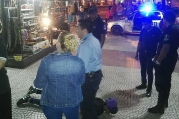 Frustró el robo de su moto y le dio una paliza al ladrón