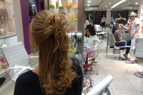 Reserva tu turno, en el Salón de Belleza & Spa de Sandra Espínola