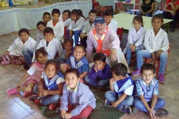 Director de Tránsito de Santa Rosa ofreció charla de Educación Vial en paraje La Selva