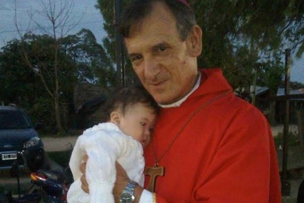 Canecin presidió confirmaciones en el barrio Resurrección de Goya