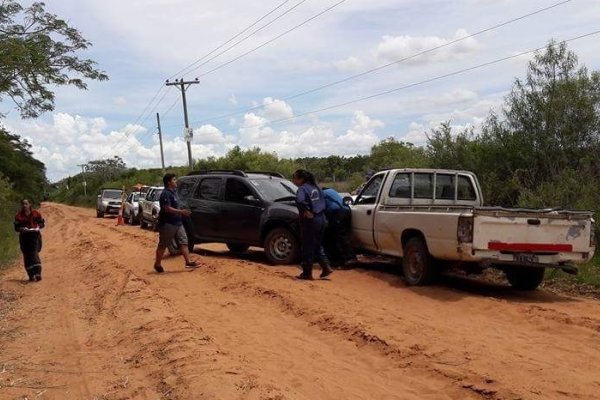 Choque frontal entre dos camionetas por Ruta Provincial Nº6