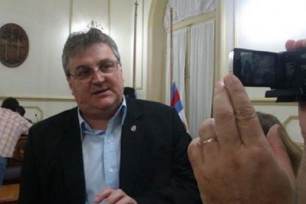 Ast: Nunca se discute el servicio que deben cumplir los colectivos