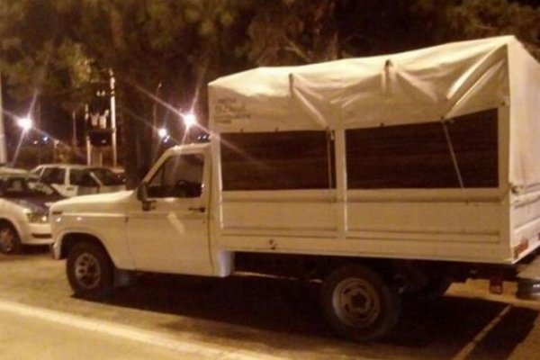Recuperan camioneta buscada desde provincia de Buenos Aires