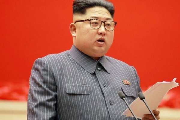 Corea del Norte advierte que en 2018 seguirá adelante con su programa nuclear