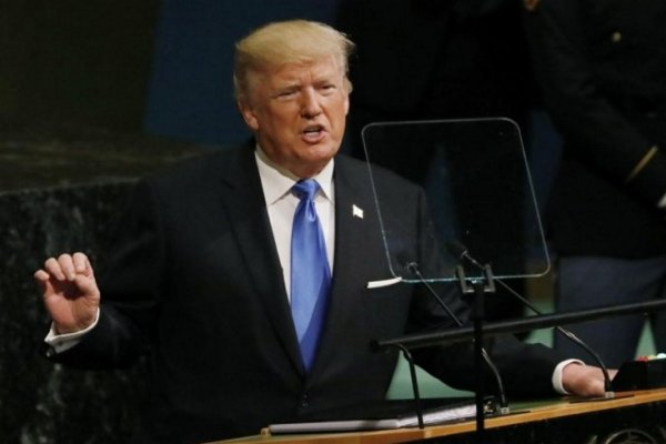 Trump amenazó por Twitter a Corea del Norte: Mi botón nuclear es más grande y poderoso