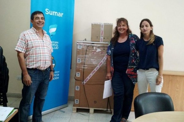 Salud Pública entregó equipamiento al Hospital de Goya