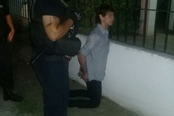 Cae joven robando cerca del Festival Nacional del Chamamé