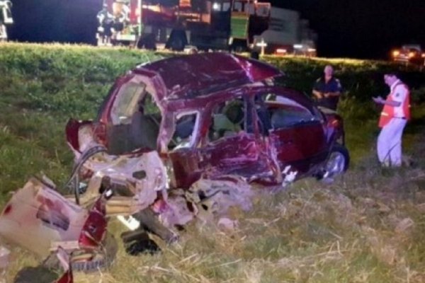 Familia chaqueña murió en la autopista de Buenos Aires - Rosario