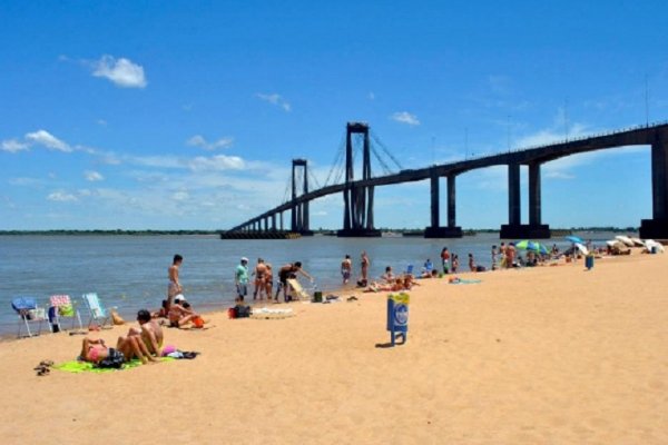Nena electrocutada en playa Arazaty: Su madre denuncia abandono de persona