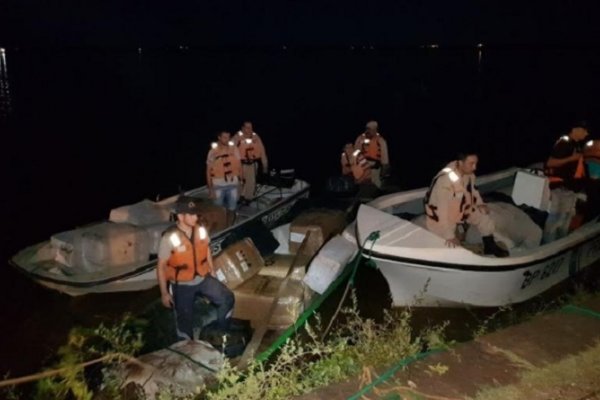 Paso de los Libres: secuestraron embarcación con una millonaria carga de mercadería