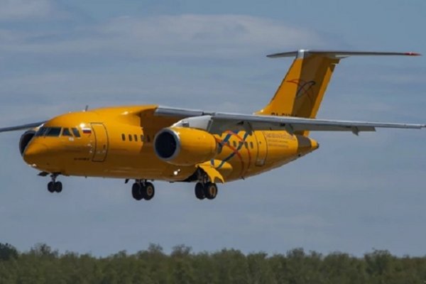 Se estrelló un avión de pasajeros en las afueras de Moscú
