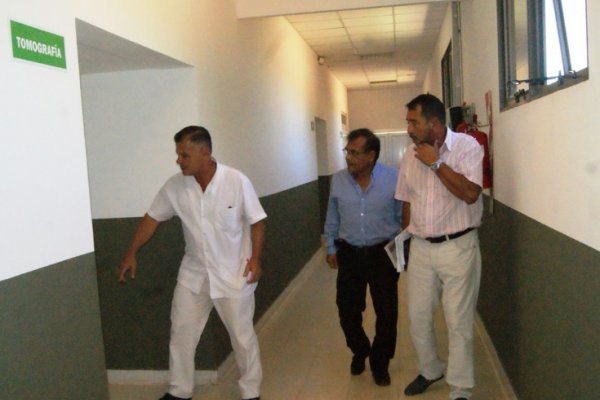 Cardozo entregó equipo y coordinó mejoras para el Hospital de Santo Tomé