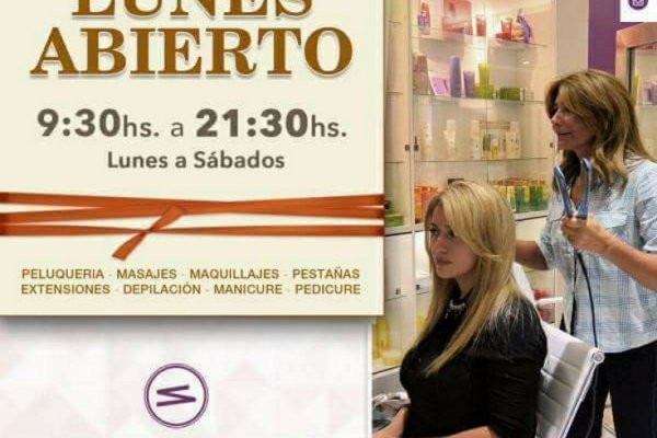 Alegres tonalidades para mechas en el Salón & Spa de Sandra Espínola