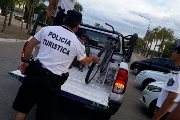 Detuvieron a un arrebatador de cartera en plena Costanera Sur