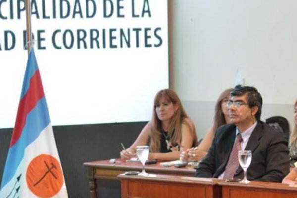 Salinas: El intendente se contradice cuando expone su plan de gestión
