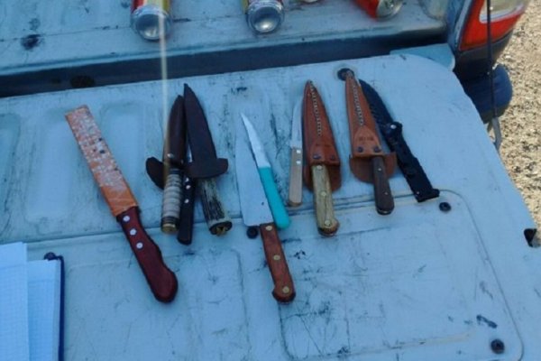 Supercopa: Secuestraron drogas, armas blancas y un hacha a hinchas de River