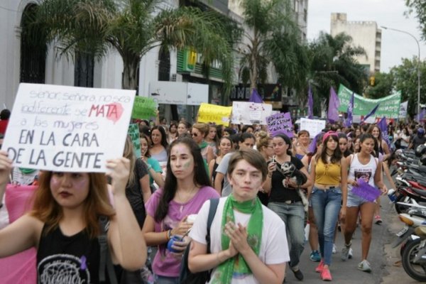 Familiares de Araceli marcharon para pedir por su aparición